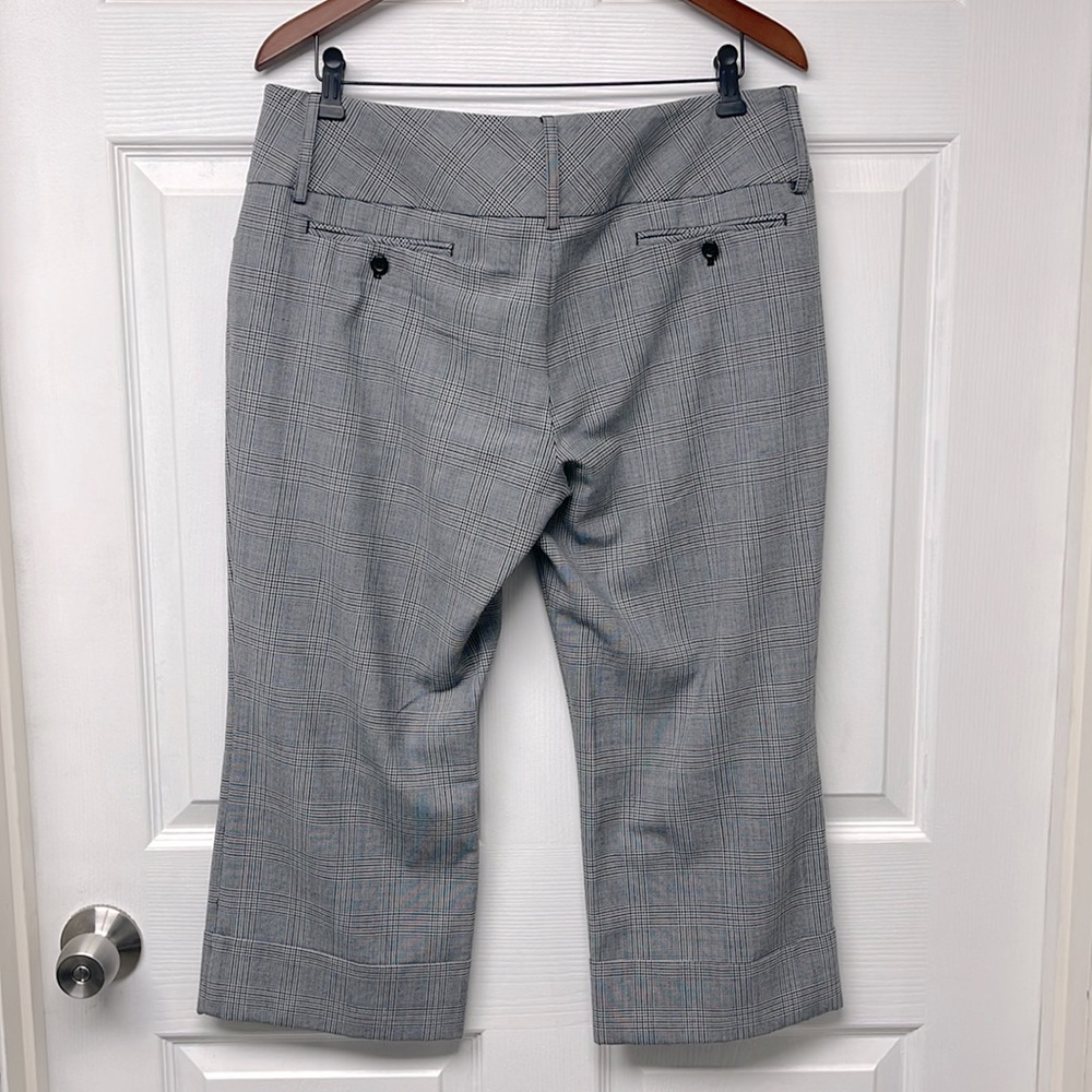 Express capri pants - Picture 2 of 2